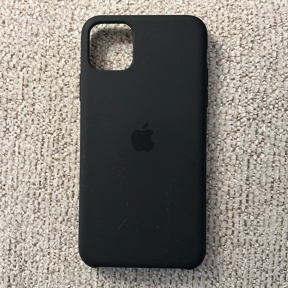 Apple IPhone 11pro max silicone case• EUC•